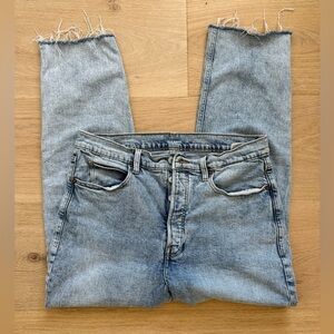 Old Navy Extra High Rise Sky-Hi Straight Jeans Size 12